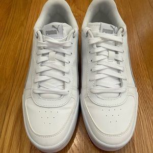 Puma Sneakers